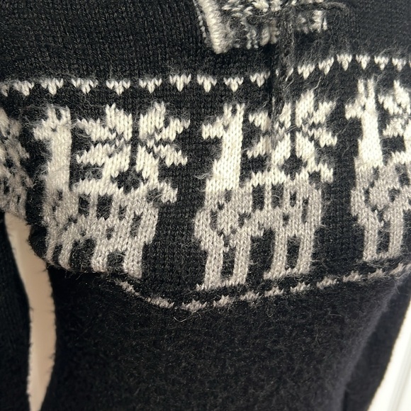 Soft Hooded Alpaca Sweater Fringe Pullover for Women Lightweight, Size S - Picture 3 of 7